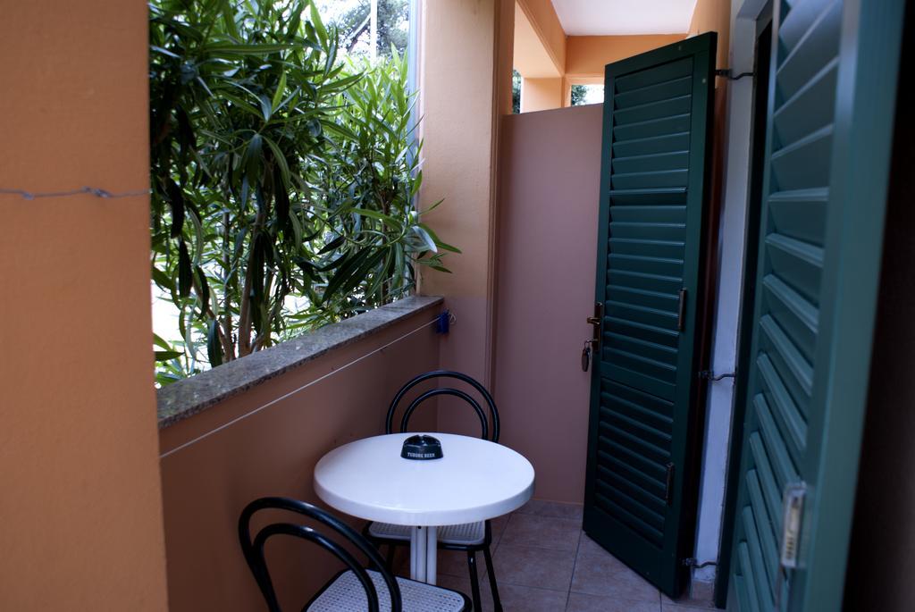 Hotel Pansion Ana Mali Lošinj Exterior foto