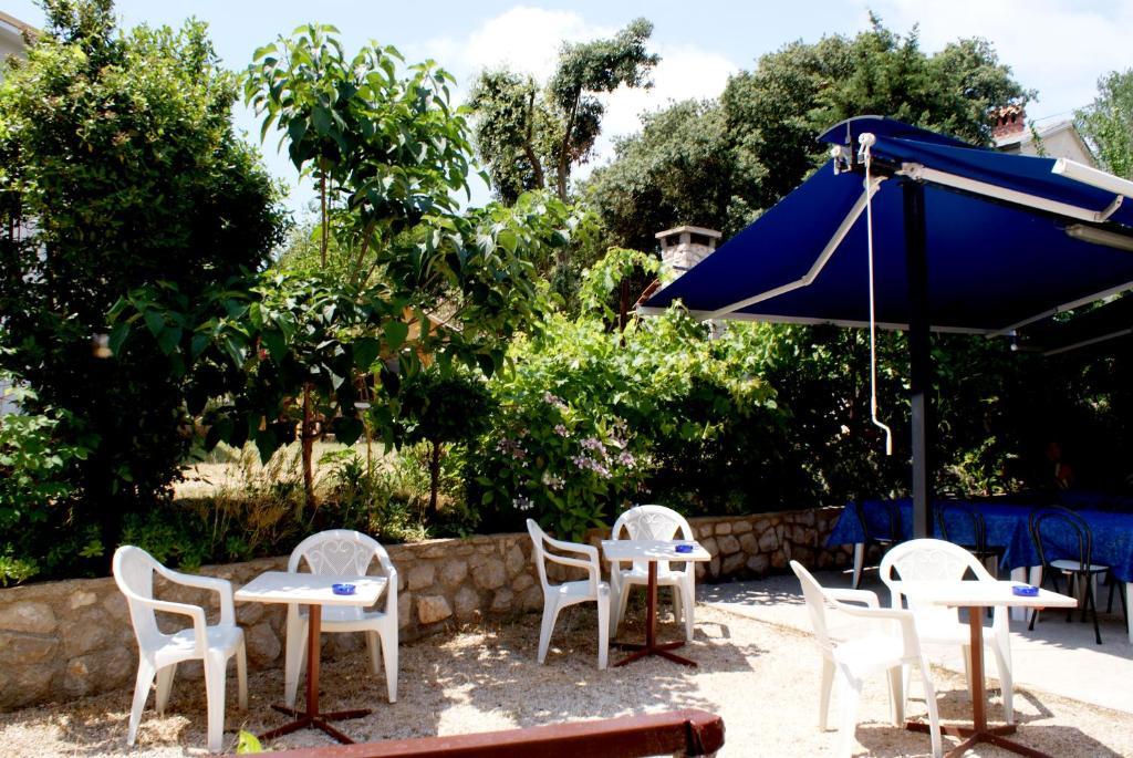 Hotel Pansion Ana Mali Lošinj Exterior foto